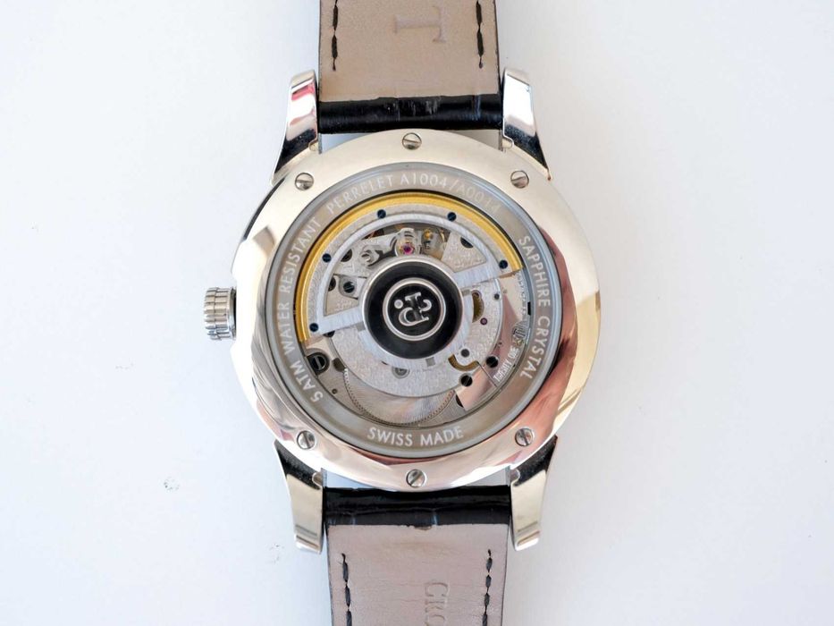 Date Power Reserve 40