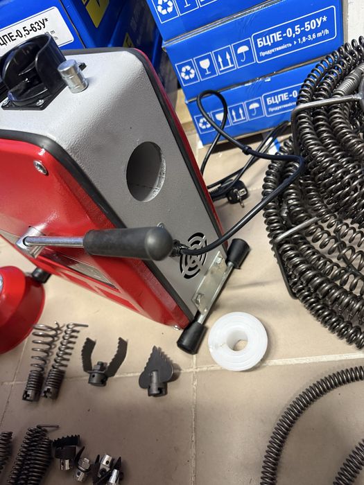 Машина для чищення трубопроводів труб (850 Вт, 20 – 150 Ø)Rothenberger