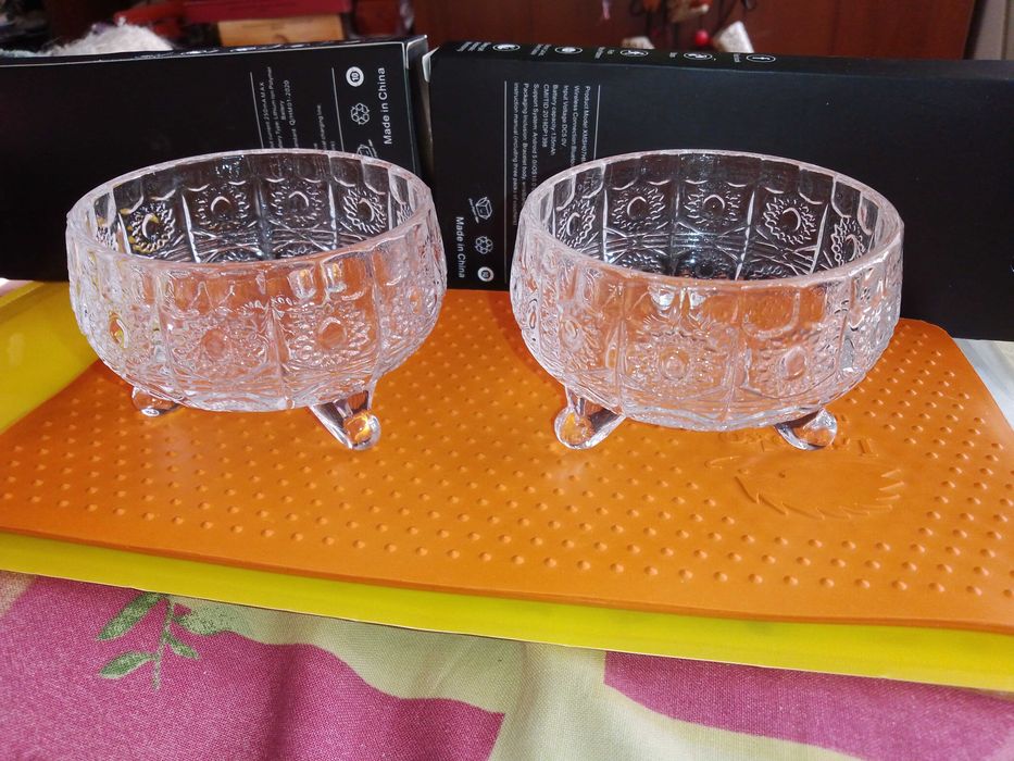 Міні Салатник на ніжках скло нарізне