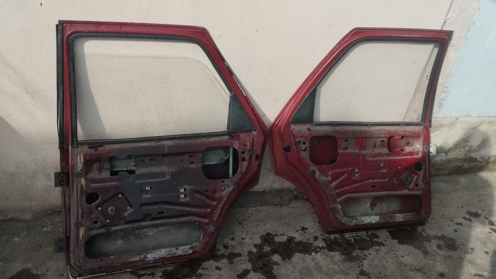 Капот , двери , бампер форд сиерра