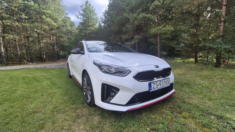Kia ProCeed