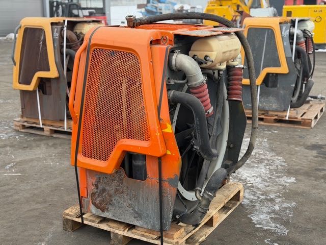 liebherr L 566 chłodnice komplet z silnikiem