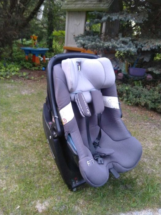 Fotelik samochodowy Concord Air Safe i-Size wraz z bazą