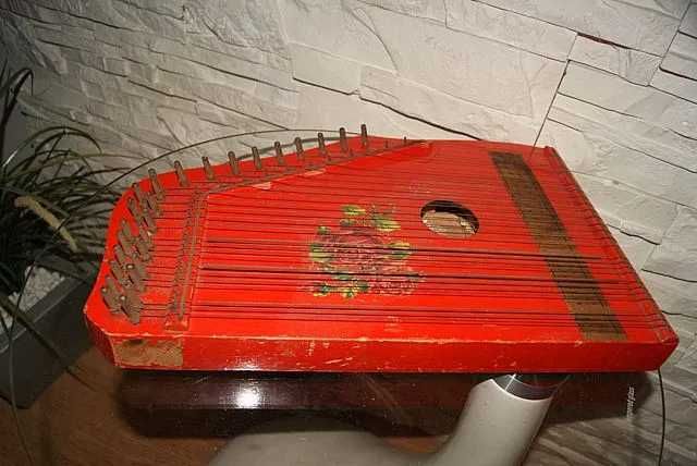 Cytra mandolina instrument