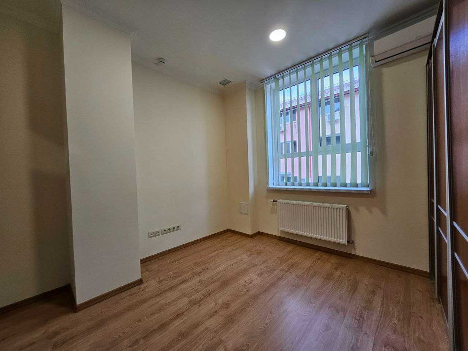 Оренда офілного приміщення 165м2 у Центрі Ів.Франківська_VD