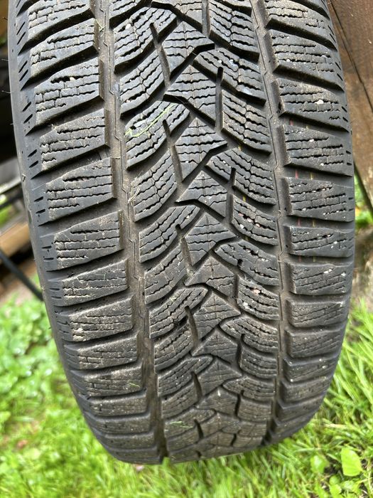 Opona Dunlop Winter Sport 5 205/55 R16