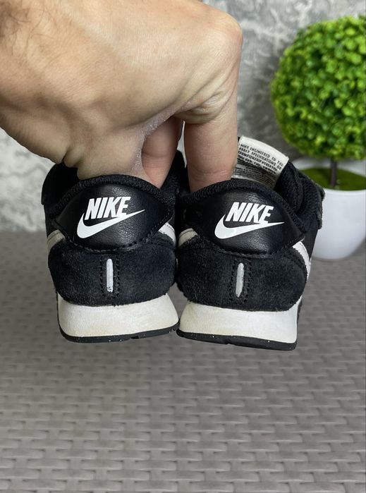 Nike MD Valiant кроссовки 25 размер детские спортивные черные