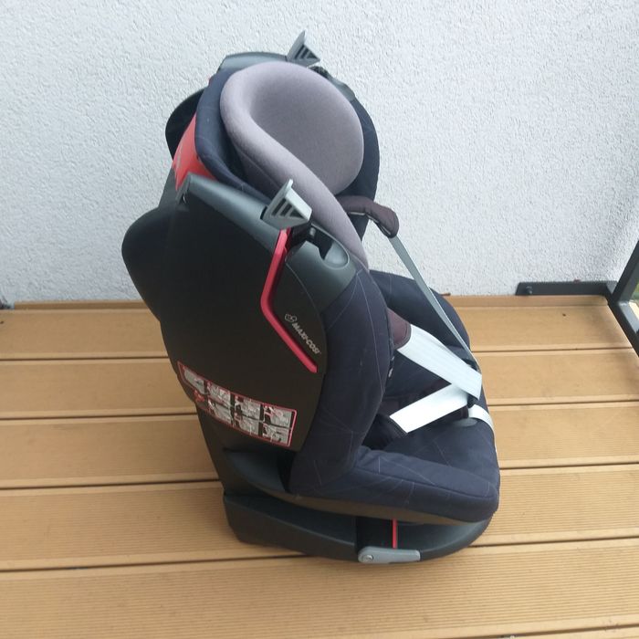 Fotelik dzieciecy 9-18 kg Maxi Cosi Tobi