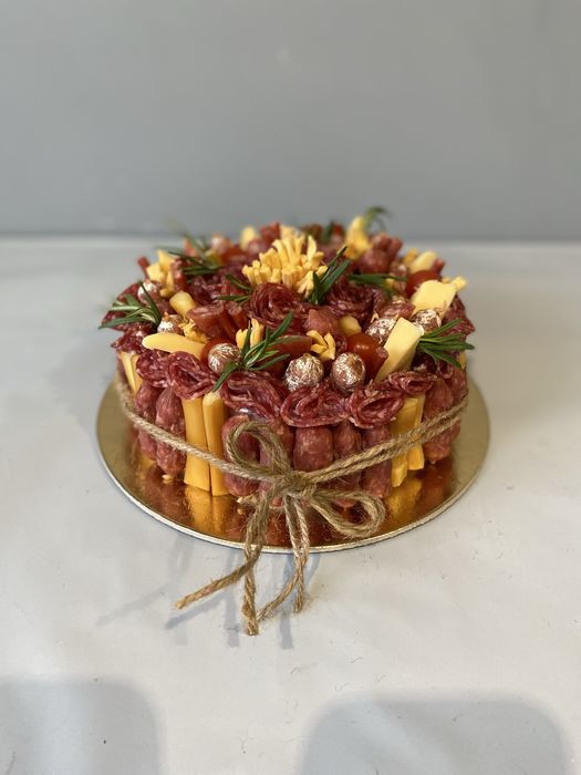 Фудбукет, смачний букет, подарок мужу, букет з ковбасок, мʼясні букети