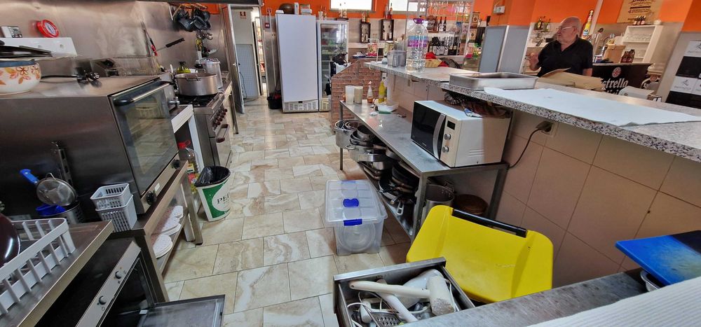 Restaurante Xega Xeio -  equipamento de Hotelaria em bom estado