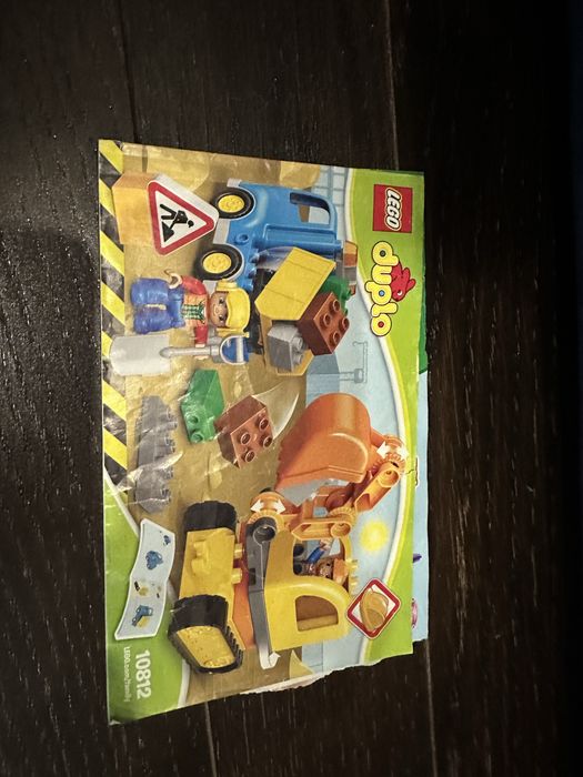 Lego Duplo Вантажівка і гусеничний екскаватор 10812