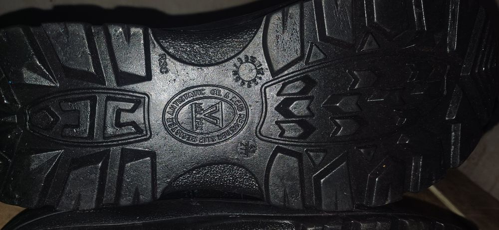 Чоботи-Сапоги зимові  робочі та побутові