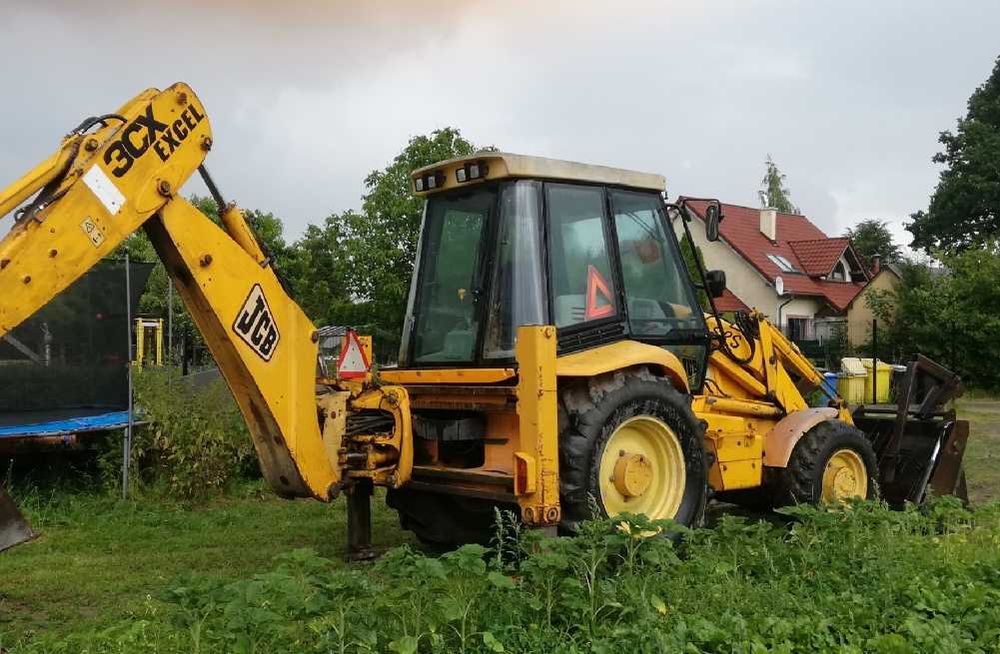 Usługi koparko-ładowarką
