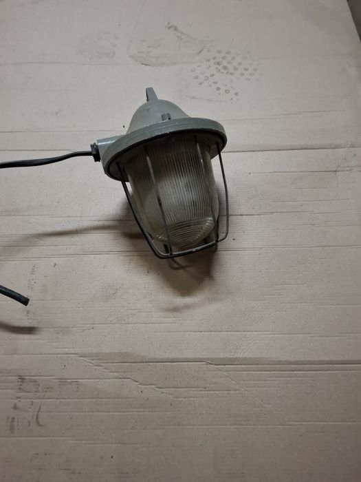 Lampa przemyslowa prl