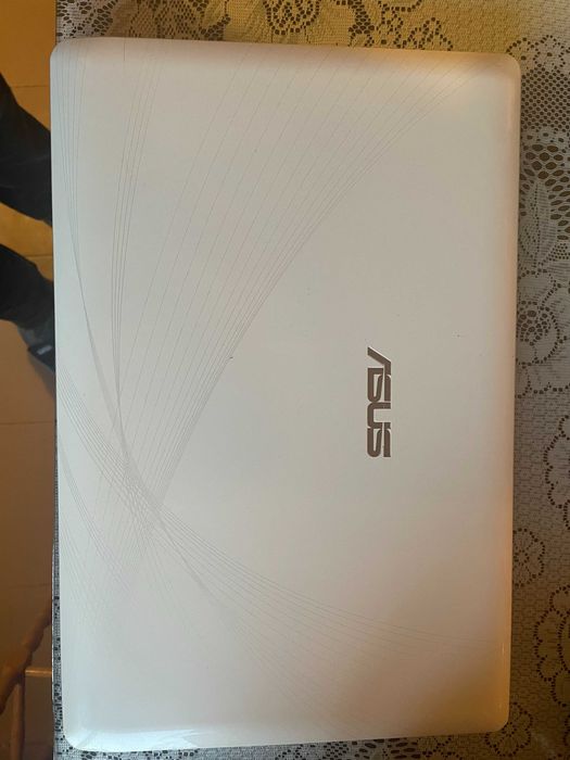 Laptop ASUS K52F – sprawny!