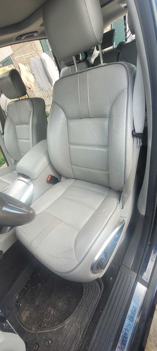 Mercedes R350 AMG 4-MATIC