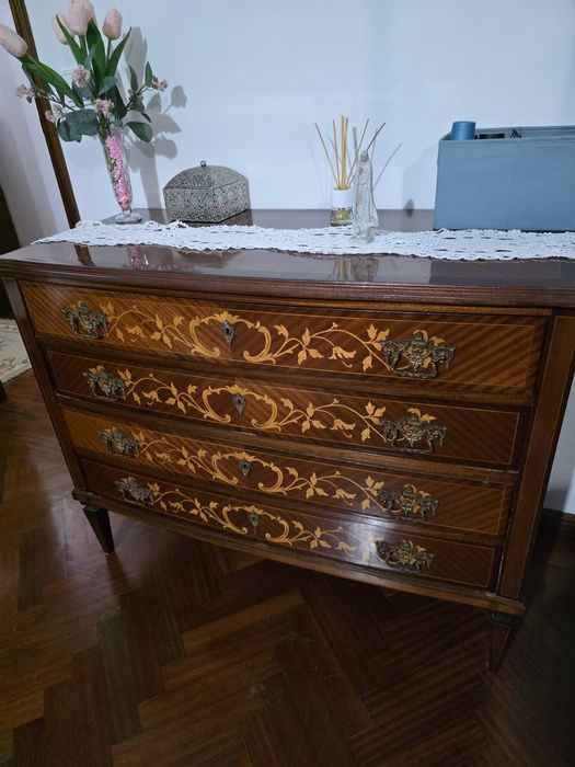 Mobilia quarto D.Maria