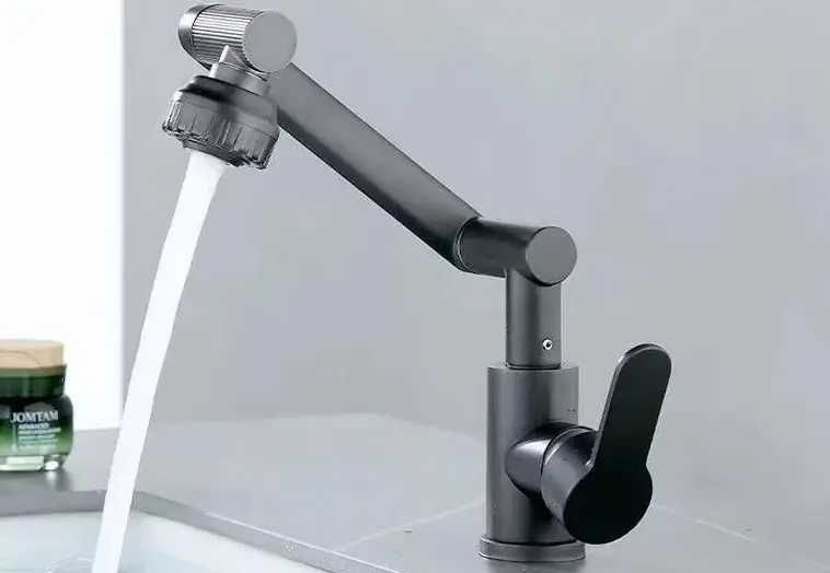 Змішувач-кран для води з коромислом Water Tap