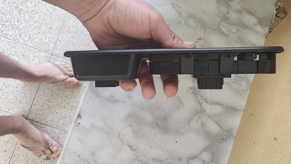 Interruptor vidro peugeot 207