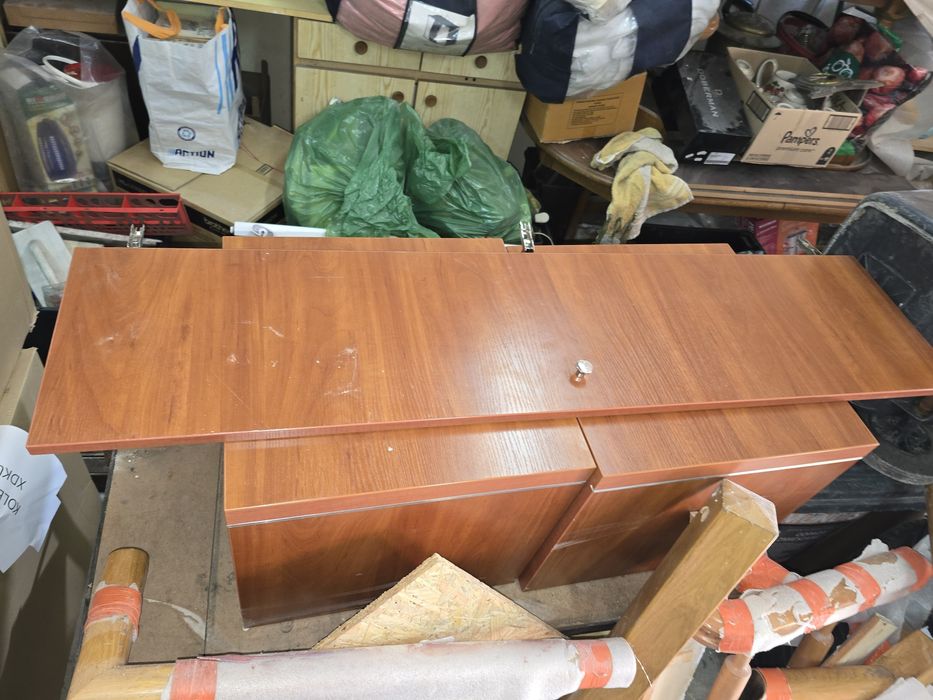 komoda i 2 szafki nocne, solidne meble