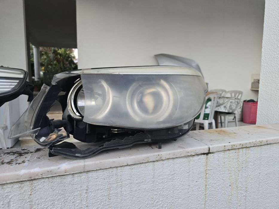 Par de Oticas bmw e60/61 520