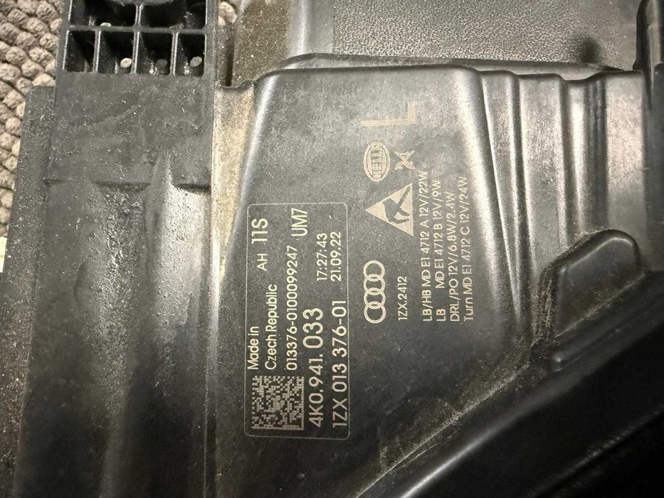 Lampa lewa Audi A6 C8