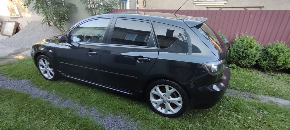 Mazda 3 дизель 1.6