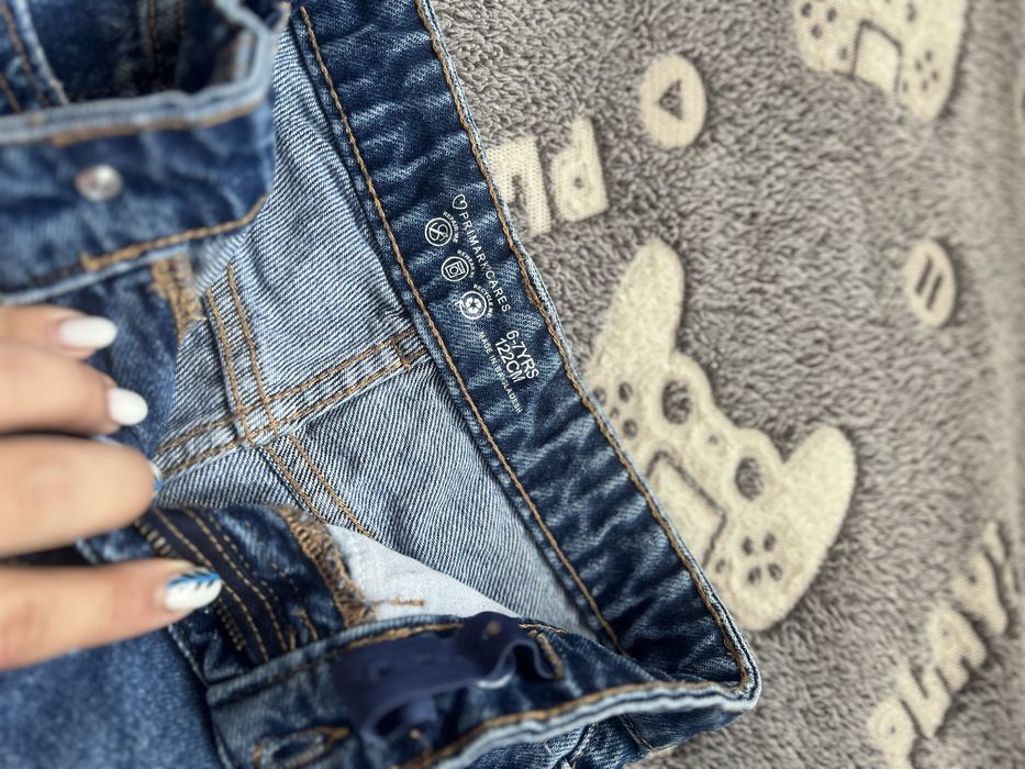 Джинсові шорти для хлопчика