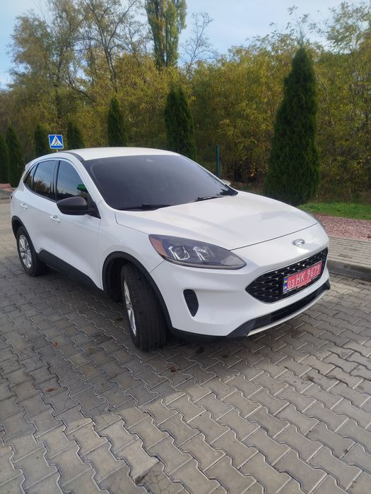 Ford escape mk 4 hybrid.