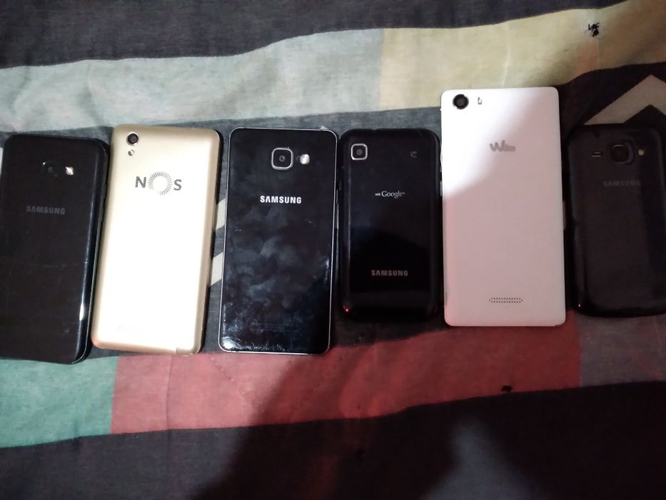 Telemóveis para peças