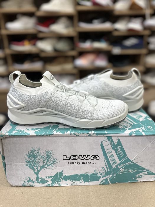 Трекінгові кросівки Lowa, оригінал. 41 розмір, після примірки