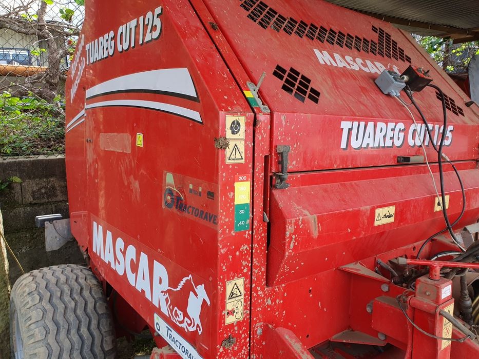 Enfardadeira de rolo Mascar