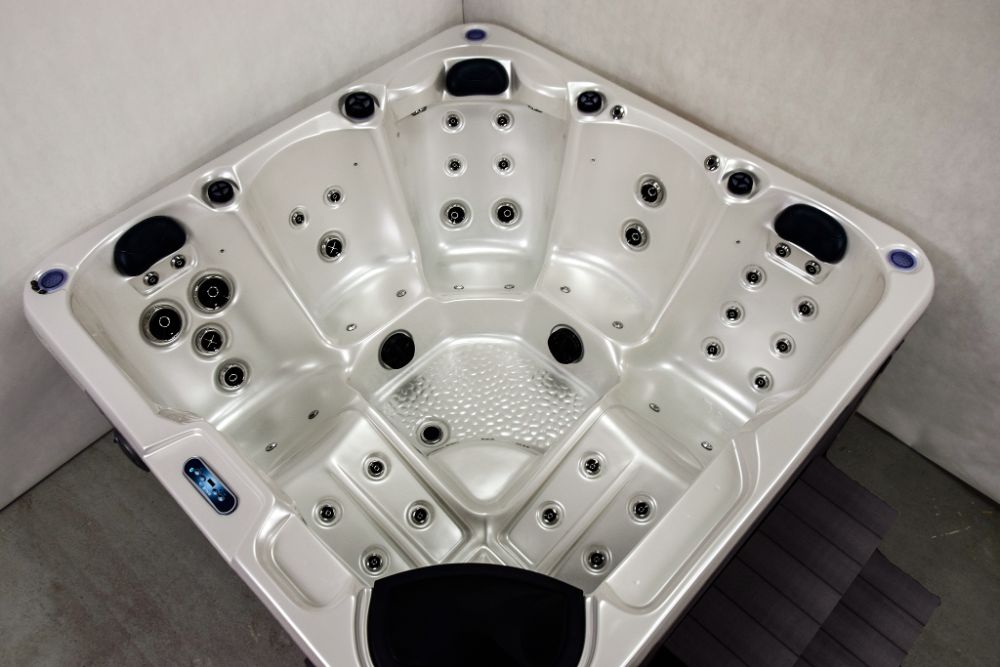 Jacuzzi Ogrodowe SPA / Basen / Wanna Majorka v.2