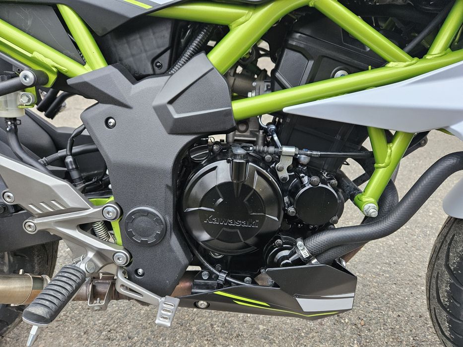 Kawasaki z125 rocznik 2021 A1/B