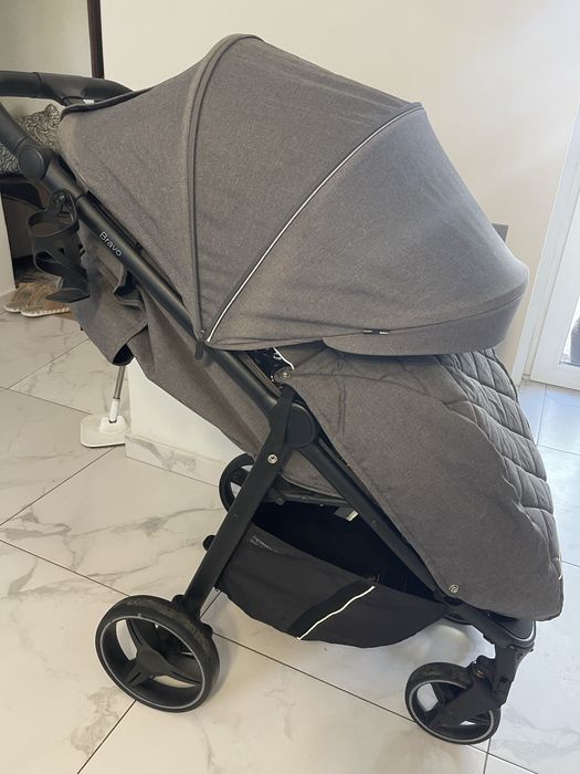 Дитяча коляска Carrello Bravo