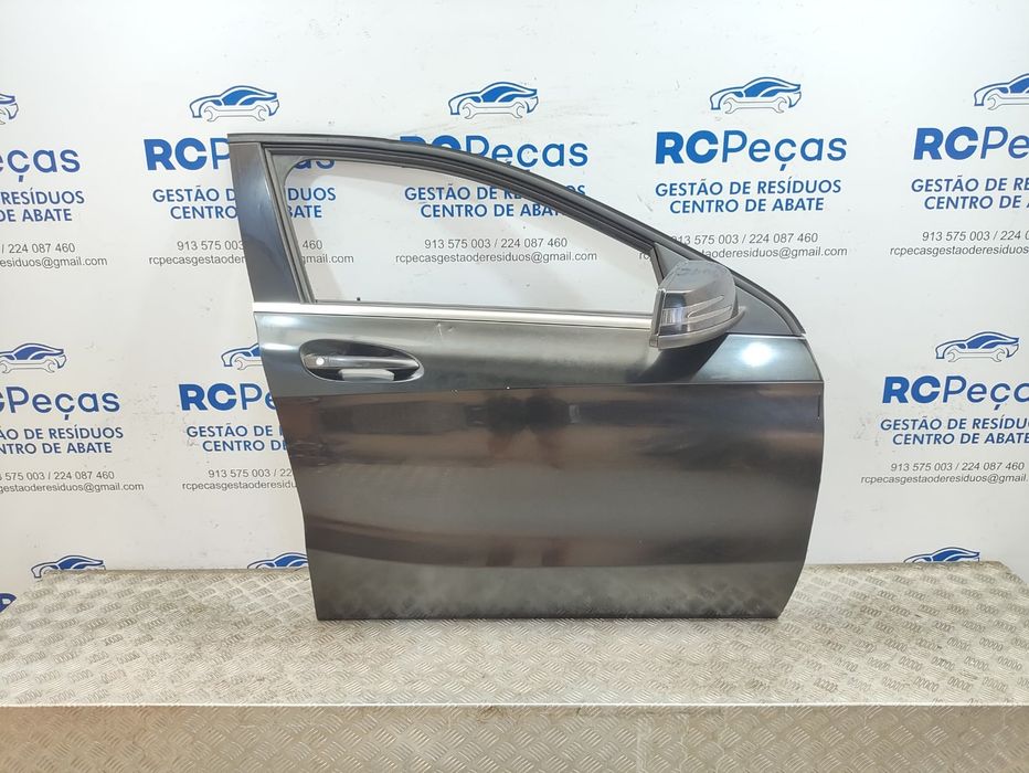 Porta Frente Frontal Direita Original Mercedes Benz Classe A W176 2012 a 2018