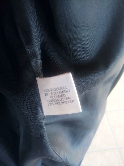 Kurtka czarna materiałowa