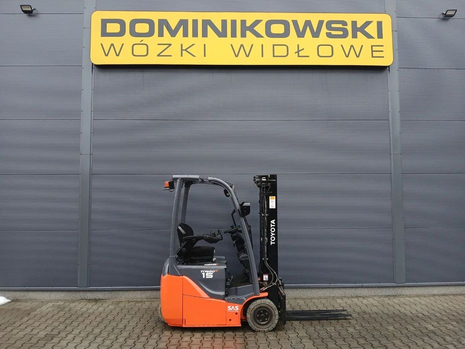Toyota 8FBE15T  wózek widłowy 2019R. ELEKTRYCZNY triplex WYNAJEM SPRZEDAŻ SERWIS