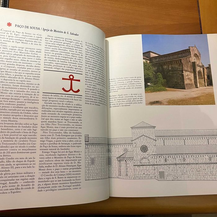 Júlio Gil / Nuno Calvet - As Mais Belas Igrejas de Portugal (2 vols.)