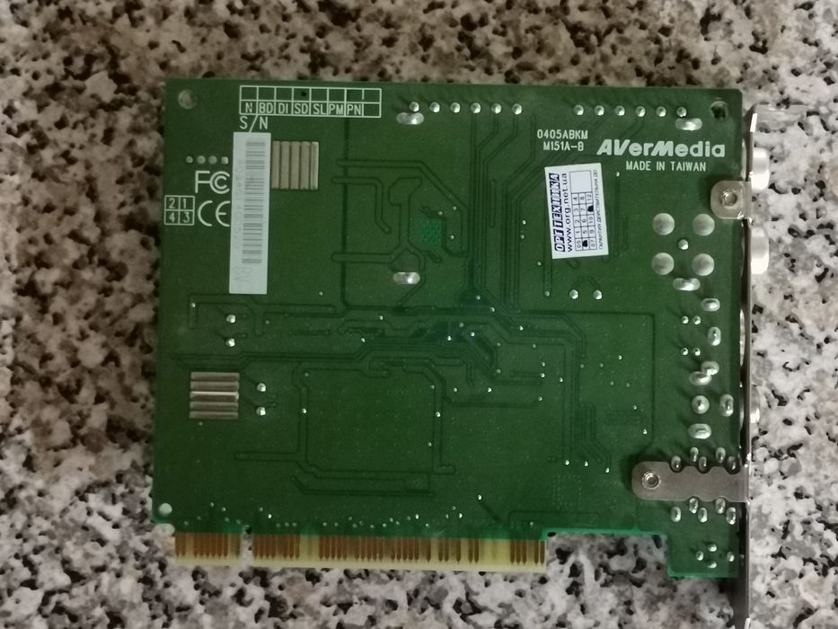 TV-тюнер AVerTV / Studio 305 + D-LINK DFM-562IS/SG