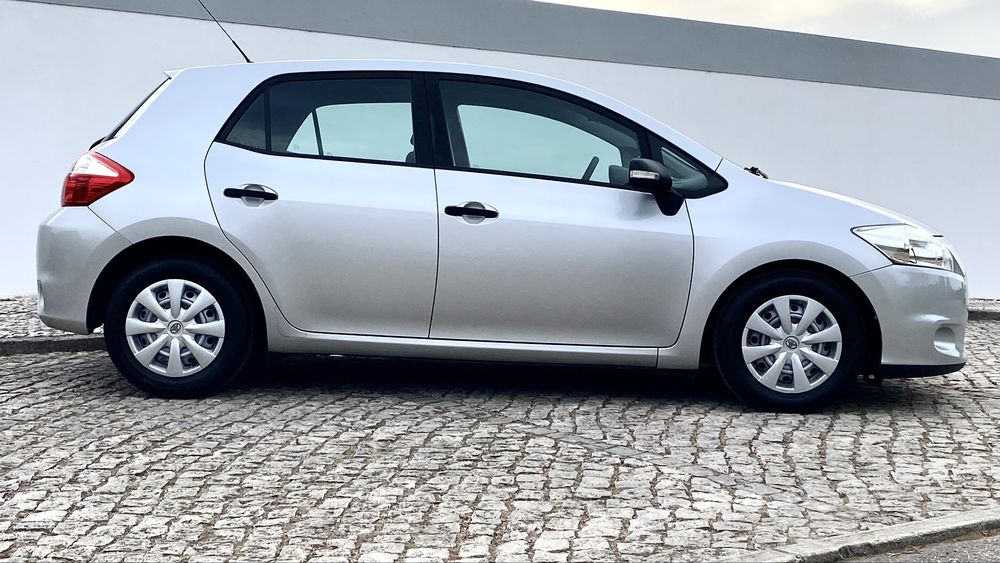 Toyota Auris 1.4 D4d 2010