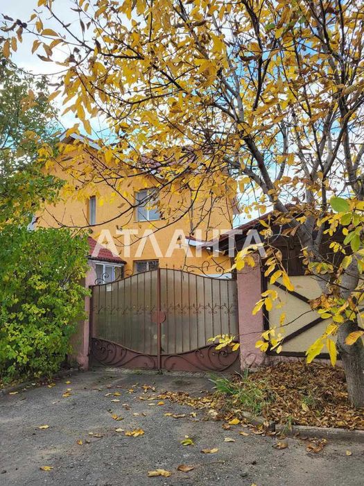 Добротный и ухоженный дом площадью 120 м², участок 9 соток.