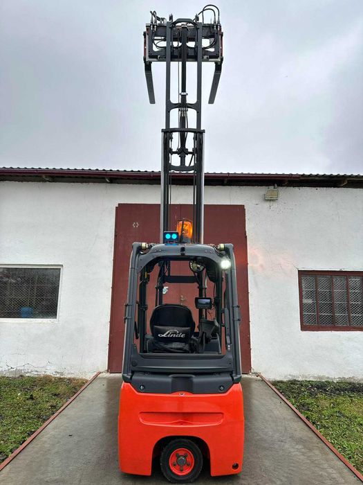 Штабелер електричний Навантажувач LINDE E18-02 1.8t 4.53m камера 2020