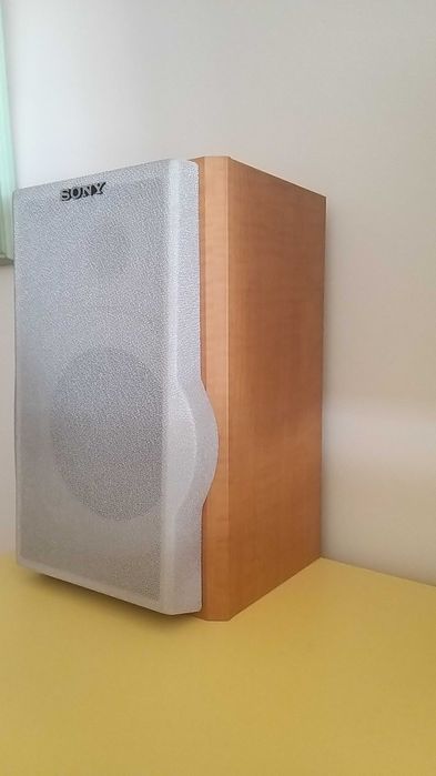 Rádio e Leitor de Discos Sony, c/ Colunas
