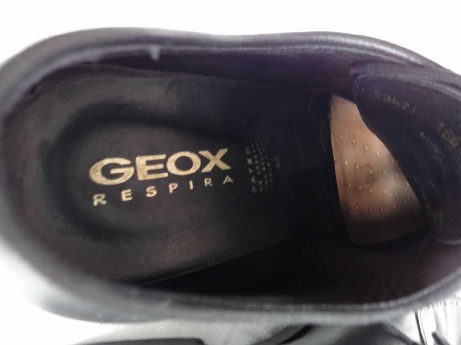 Туфли Геокс 45 размер фирменные.