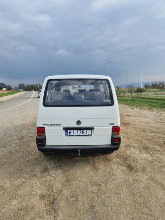 Volkswagen T4 2.5 TDI 9-osobowy rok 2000