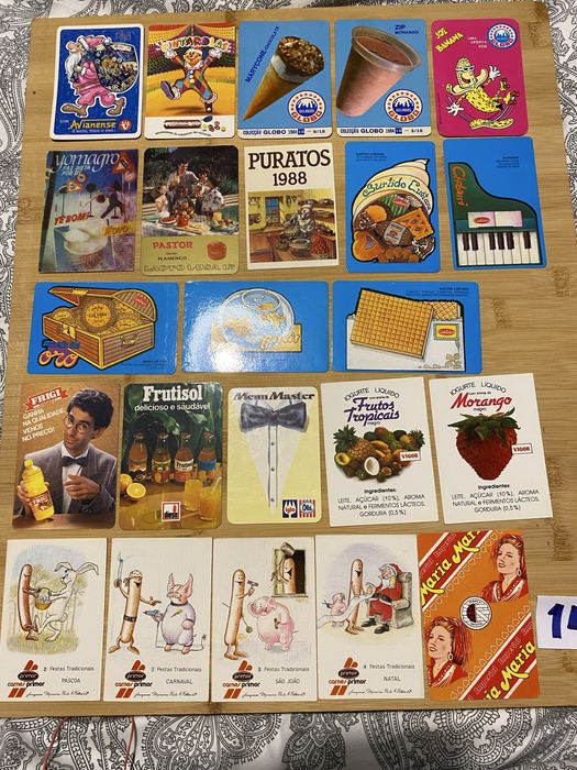 Lote de 2500 calendarios anos 80, 90, 00, 10
