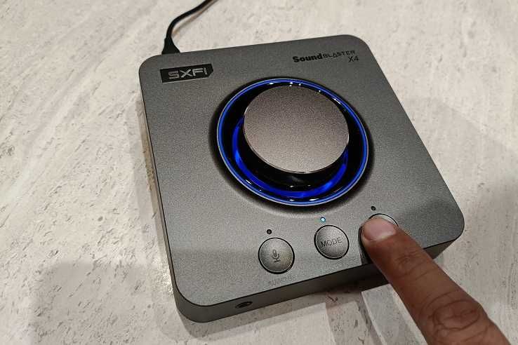 Placa de Som Creative Sound Blaster X4