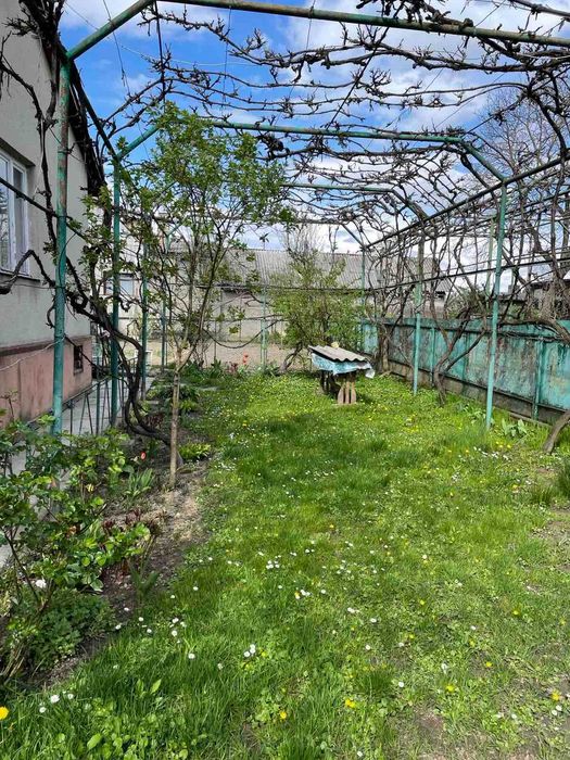 Продається будинок в м. Тячів