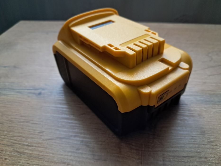 Dewalt 20v 7аh корпус